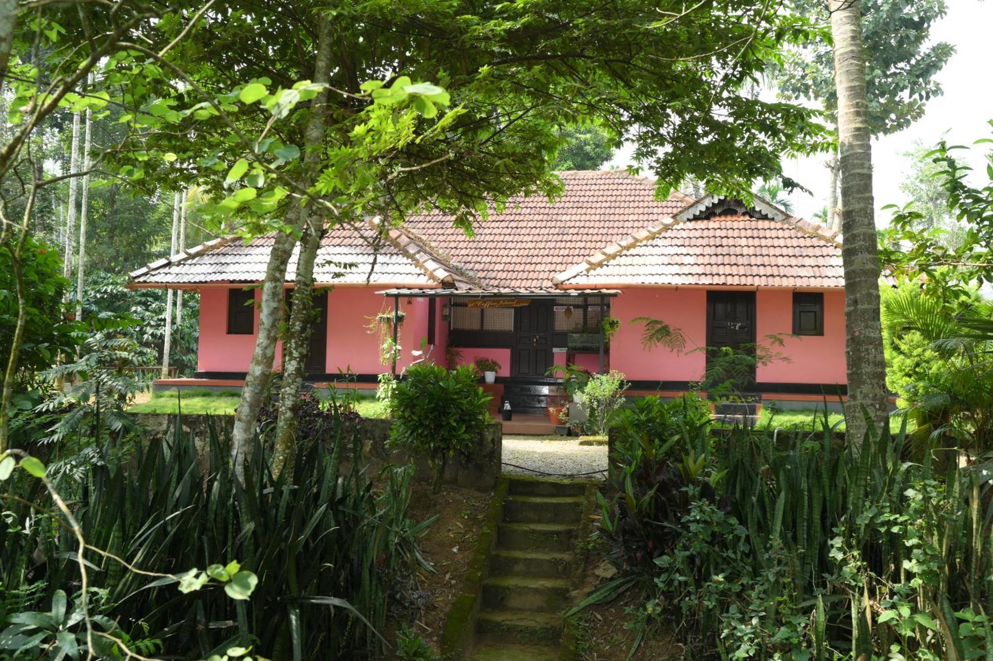 Coffee Island Resort Kaniyāmbetta Zewnętrze zdjęcie